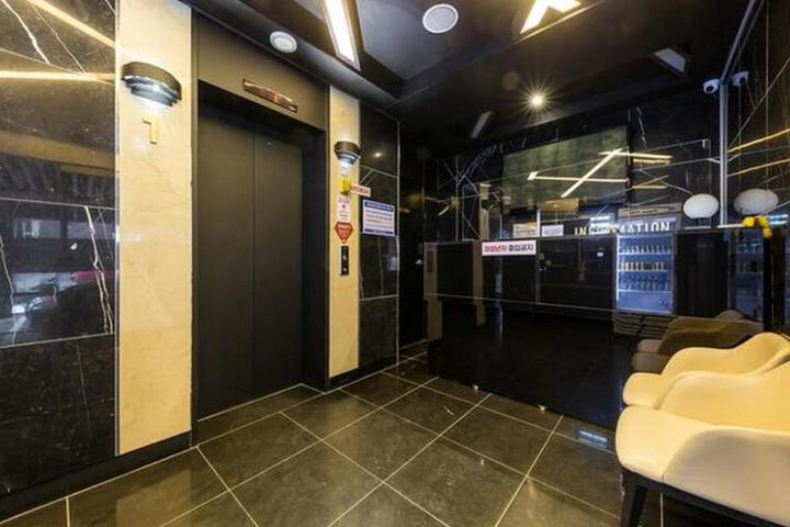 Jinju Hotel Servi