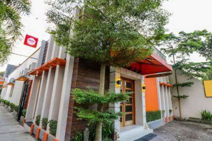 NIDA Rooms 8 Kraton Tugu Railway Station