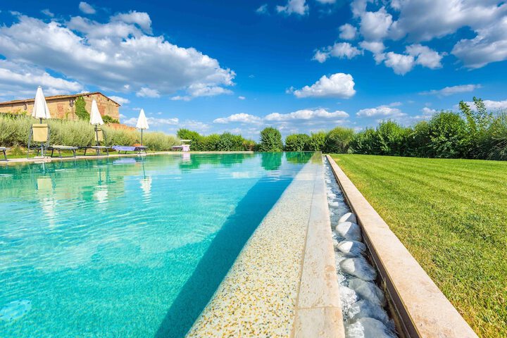 Pool Hotel