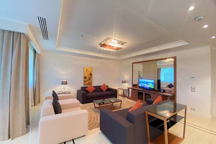 Room 62 of 125