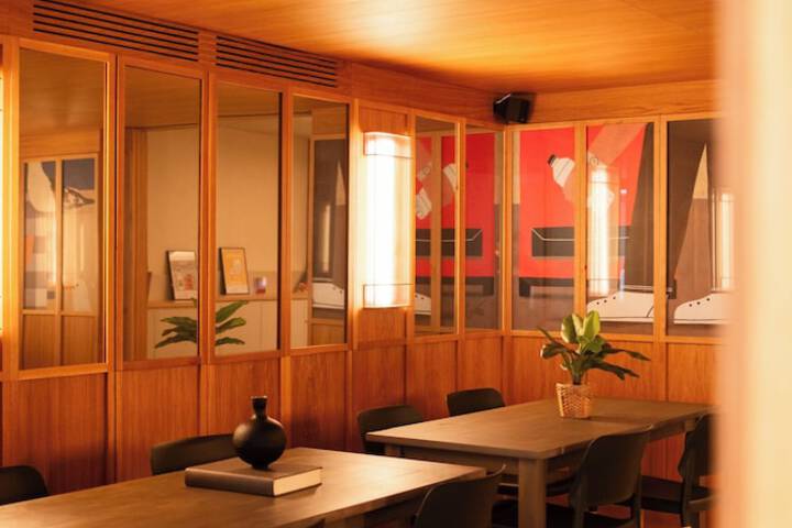 Hotel Interior 15 of 265