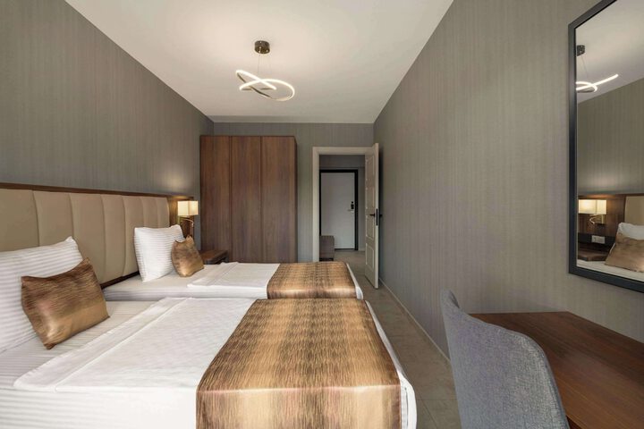 Room 26 of 69