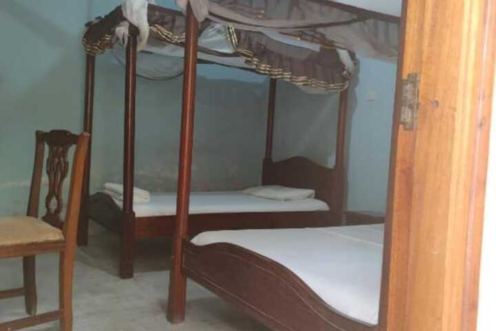 Room 14 of 38
