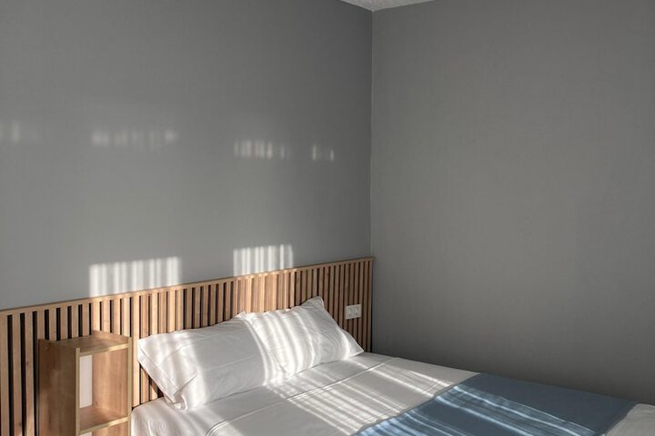 Room 12 of 126