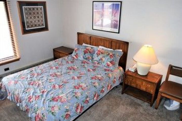 Room 70 of 138