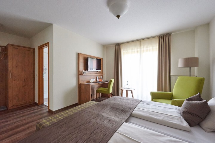 Room 5 of 56