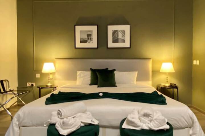 Room 21 of 87