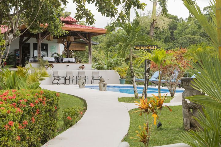 Pools & Facilities