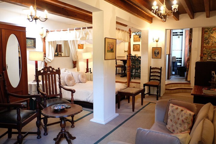 Room 11 of 60