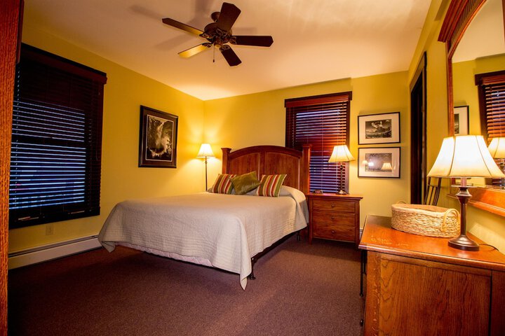 Room 16 of 54