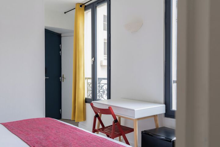 Room 5 of 26