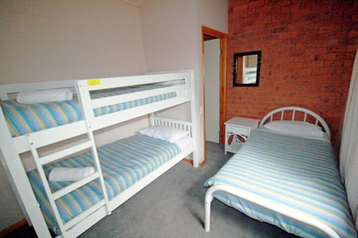 Room 2 of 12