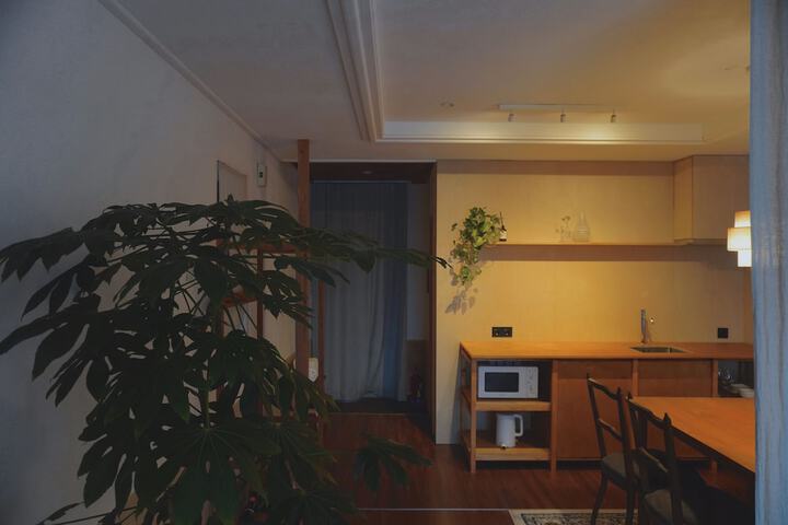 Room 27 of 56
