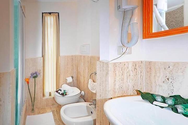 Clean Restrooms
