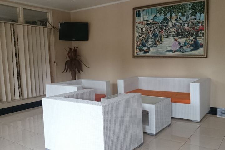 Hotel Interior 7 of 26