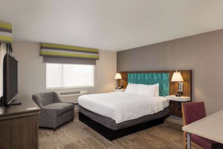 Room 55 of 261