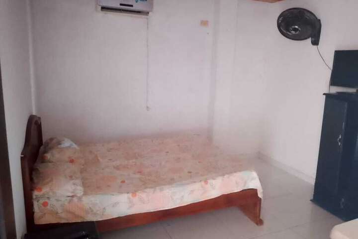 Room 16 of 47
