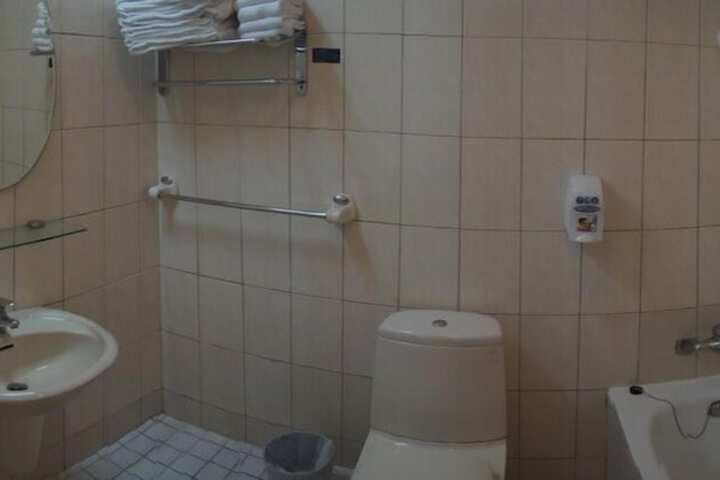 Room 16 of 61