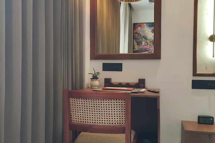 Room 19 of 30