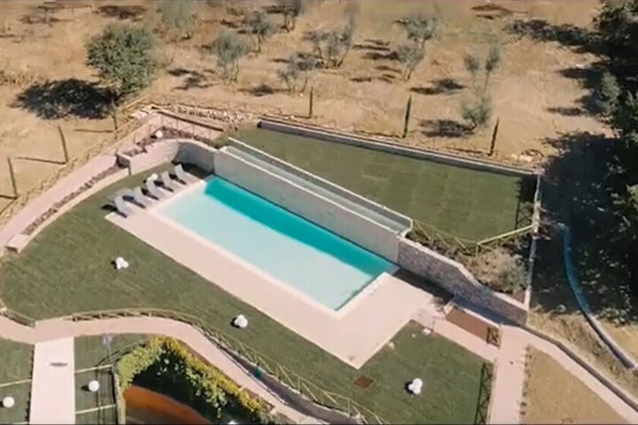 Hotel 68 of 68