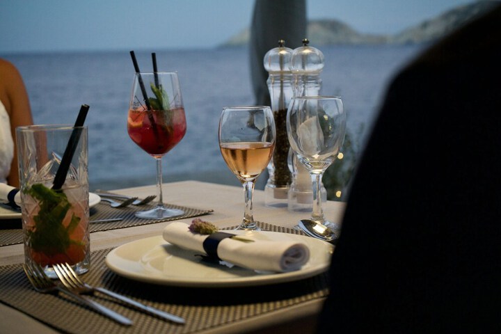 Dining 140 of 266