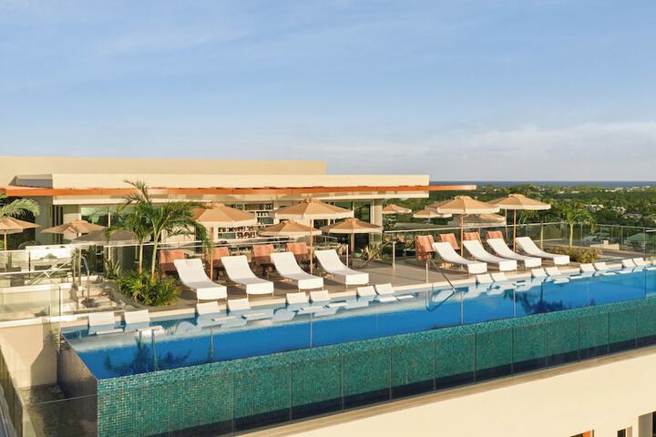 Pool 56 of 96