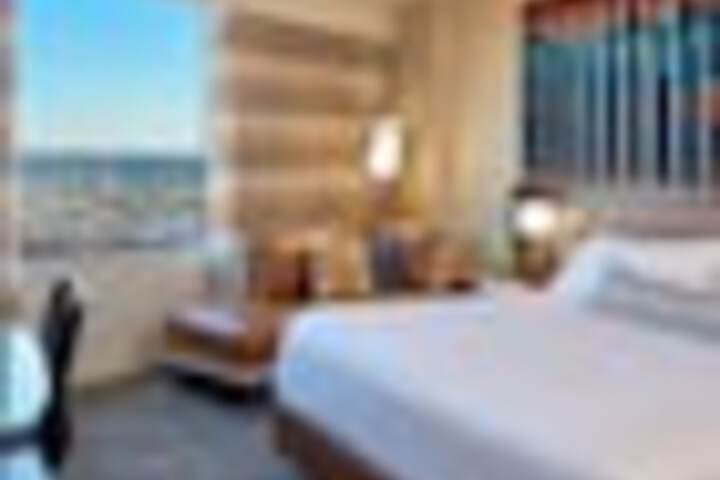 Room 71 of 285