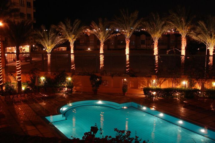 Pool Hotel