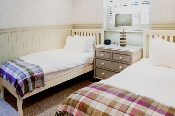 Room 15 of 75
