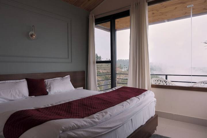 Room 3 of 17
