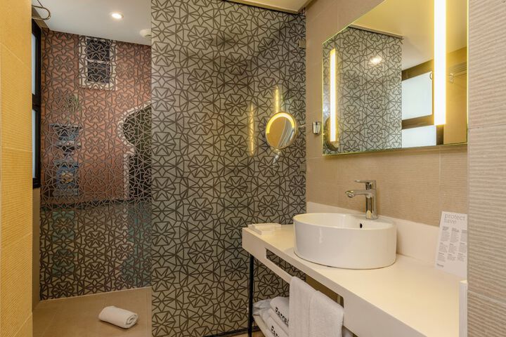 Clean Restrooms
