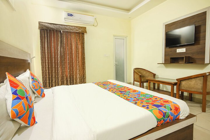 Room 14 of 39
