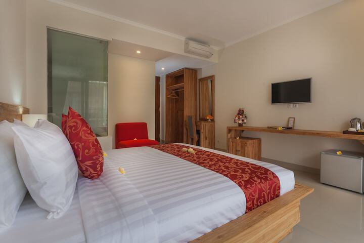 Room 5 of 40