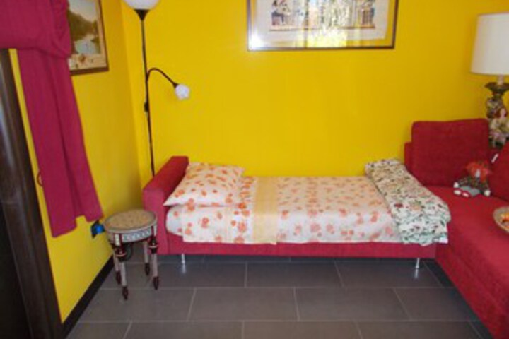 Room 8 of 19