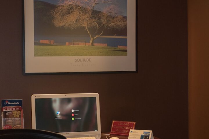 Business Center 55 of 65