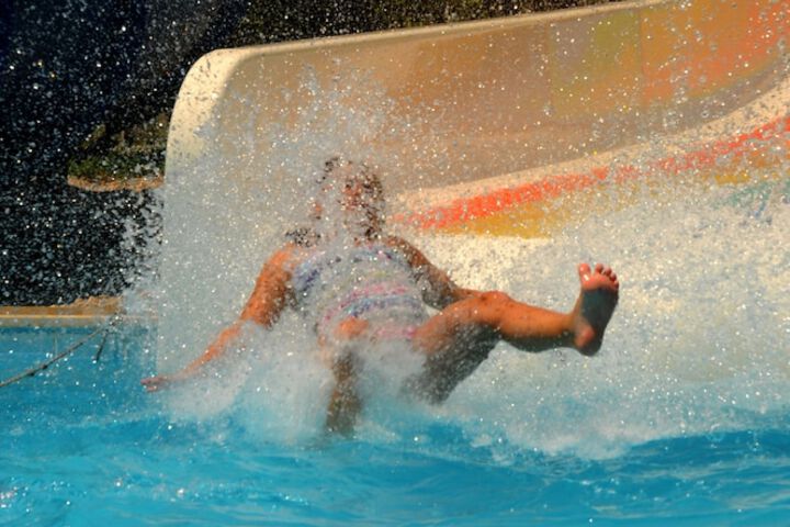 Pool 32 of 73