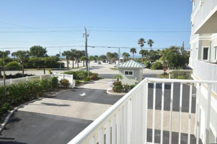 Sunrise Pointe 1 202 in Englewood, FL