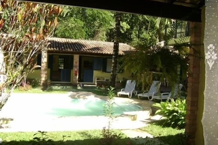 Pool Hotel