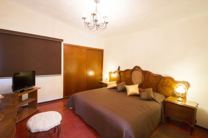 Room 8 of 41