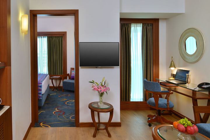 Room 4 of 31