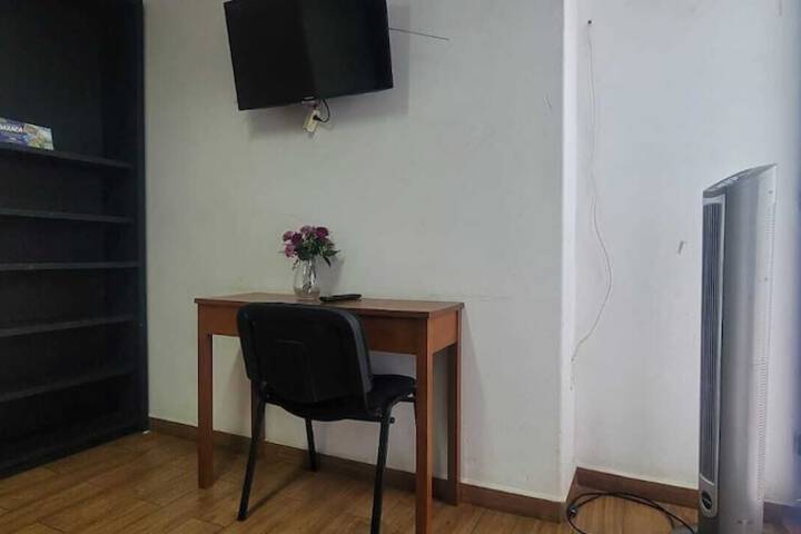 Room 20 of 242