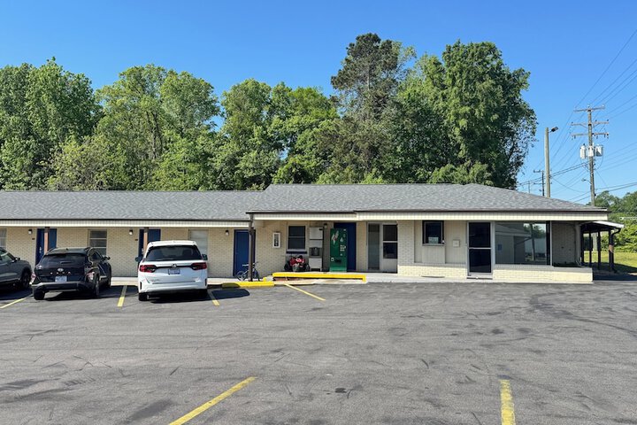 Image of Williamston Inn NC Near Greenville US 64