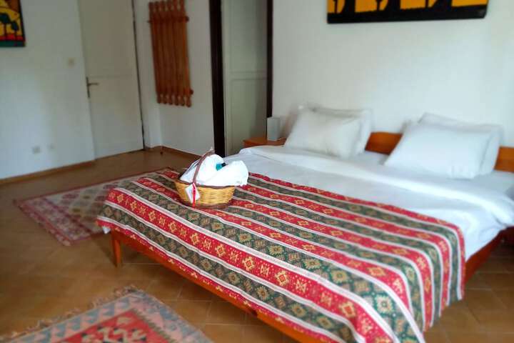 Room 10 of 58