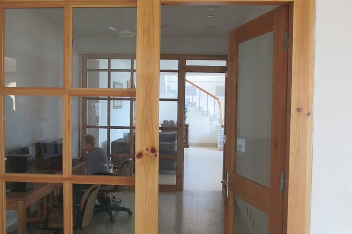 Business Center 24 of 33