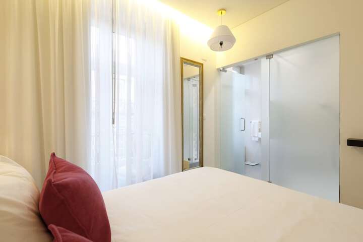 Room 10 of 58