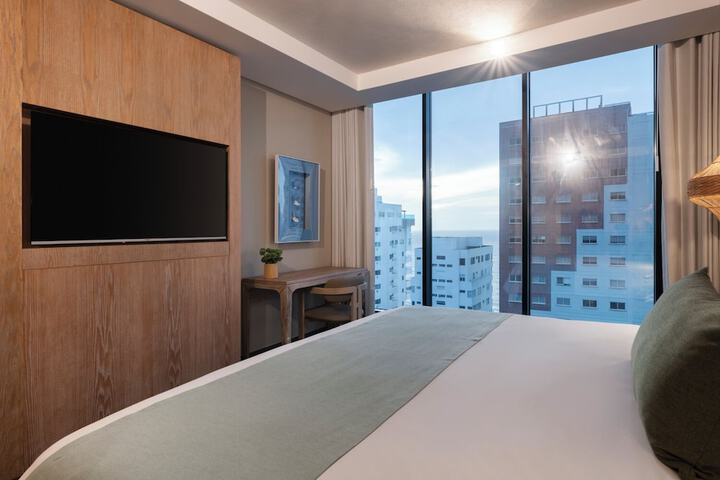Room 20 of 64