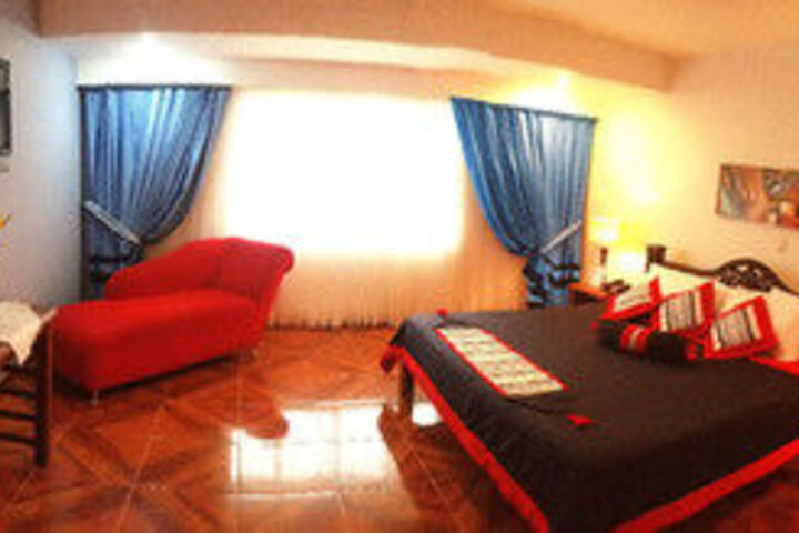 Room 13 of 24