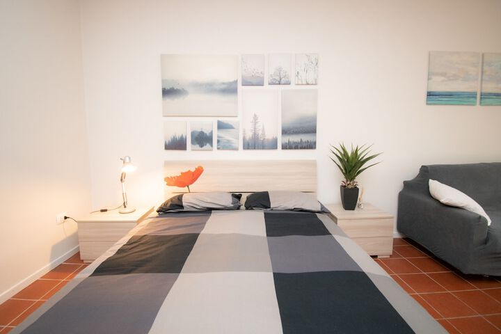 Room 3 of 69
