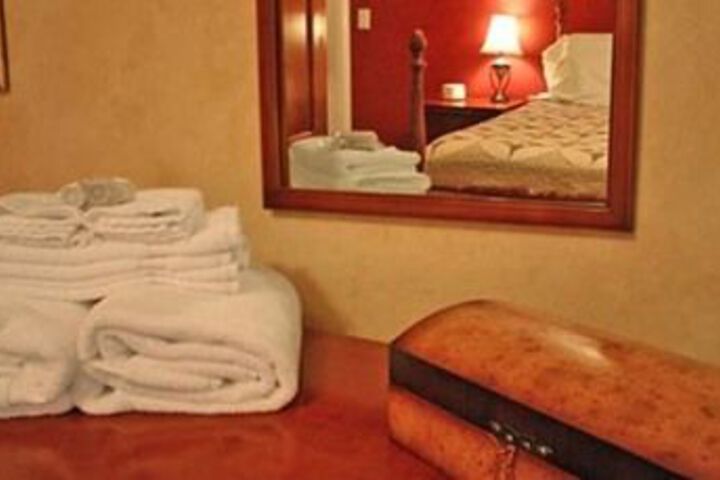Room 48 of 100