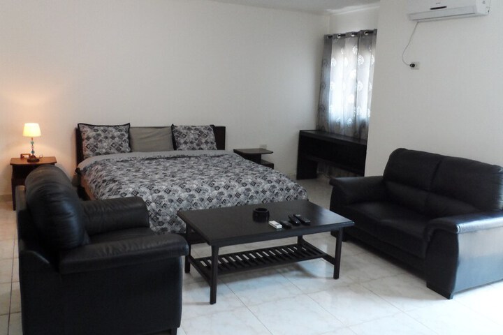 Room 2 of 42